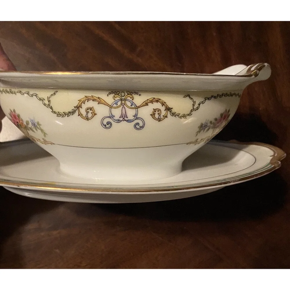 VINTAGE NORITAKE CHINA JAPAN SMARTNIS GRAVY BOAT - CA 1931